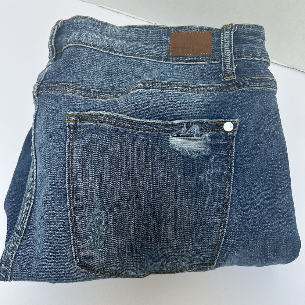 Judy Blue Skinny Fit Mid-Rise Leopard Patch Denim Jeans Size 2XL Style #8265